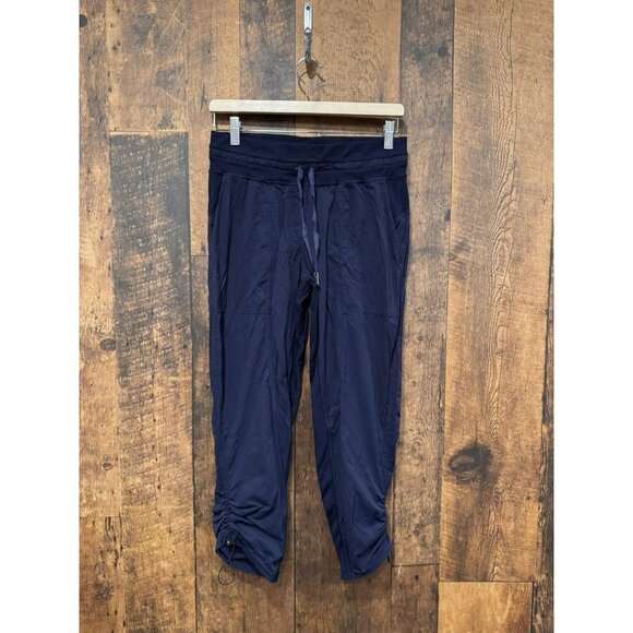 Lululemon Dance Studio Crop *25" True Navy Size 4 EUC - Picture 2 of 7